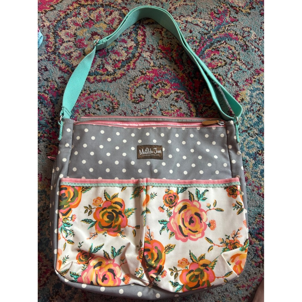 Matilda Jane Diaper Bag Grey Floral Polka Dot‎ Crossbody Messenger Changing Pad